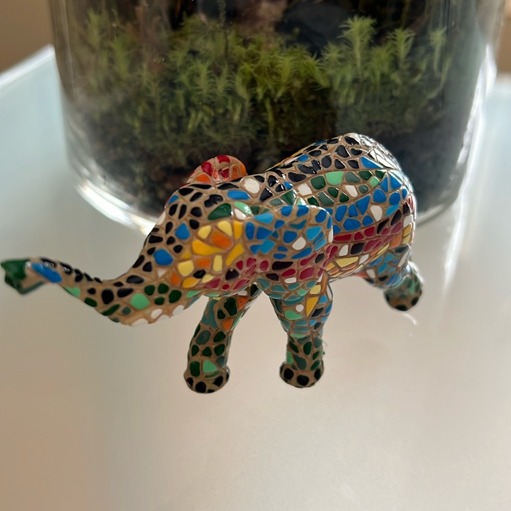 NWOB Hand Painted Mixed Tile Mosaic Elephant in the Spanish Tradition